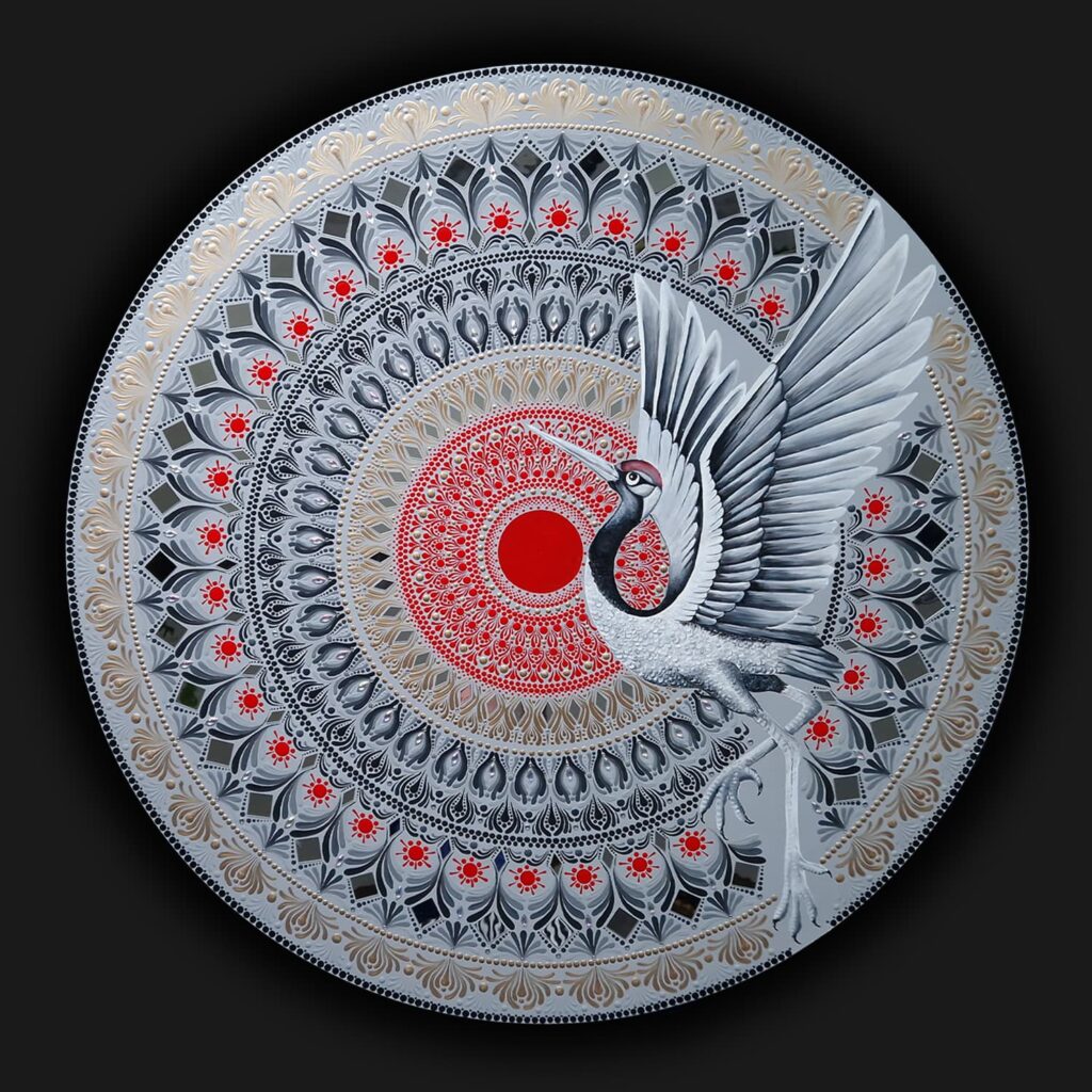 Orientalna mandala z żurawiem Lot ku wolności - obraz dot painting w stylu Zen